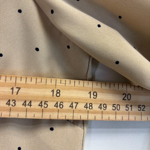 Vintage Covington Petite Womens Career Classic Polka Dot Blouse Size MP Neutral - Picture 4 of 6